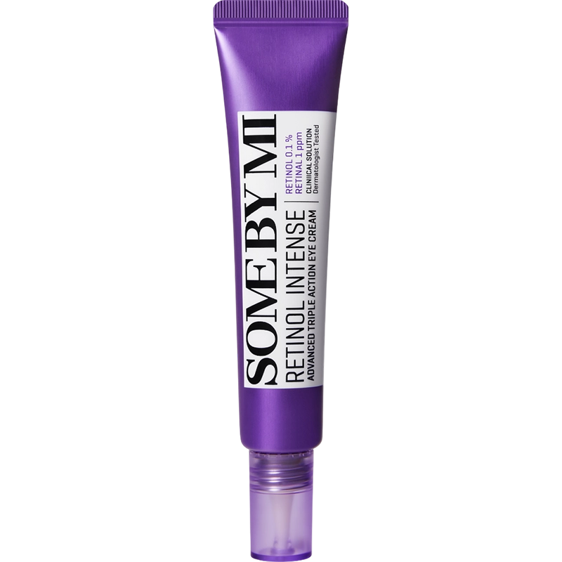 بعض منتجات العناية بالعين من مي